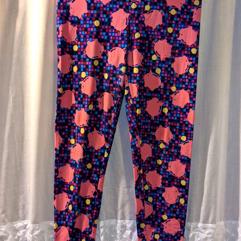 OS piggy 🐖 leggings